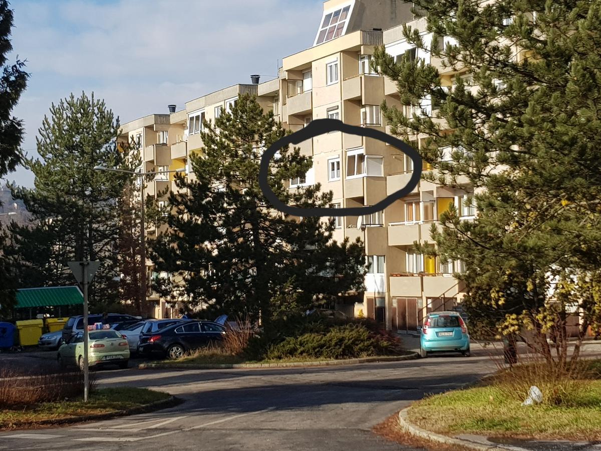 Hegyalja Apartman Zalaegerszeg Exteriör bild